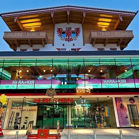 Hotel Harakiri Partyhouse Mayrhofen Exterior foto